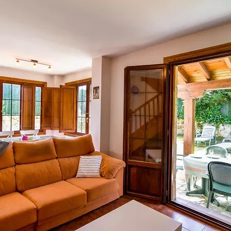 ¡nuevo! Comodo Y Amplio Con Jardin *