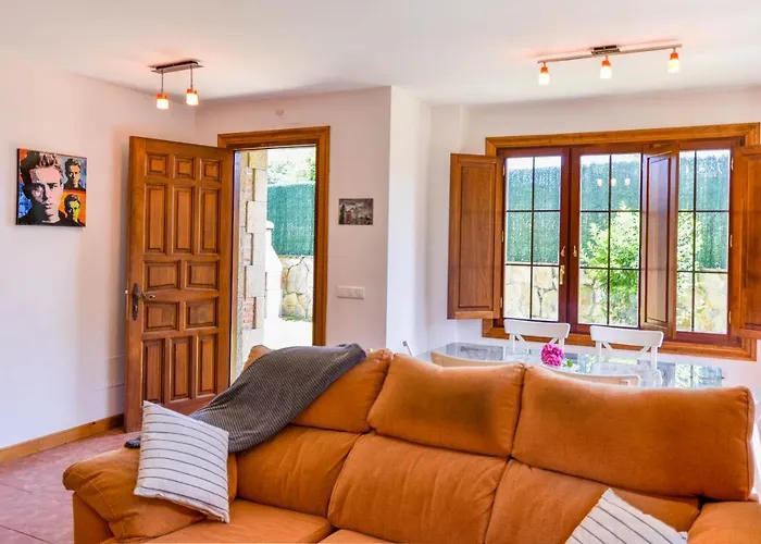 ¡nuevo! Comodo Y Amplio Con Jardin * Cubas (Cantabria)